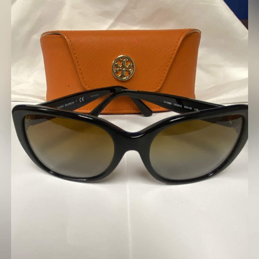 Tory Burch sunglasses TY7086